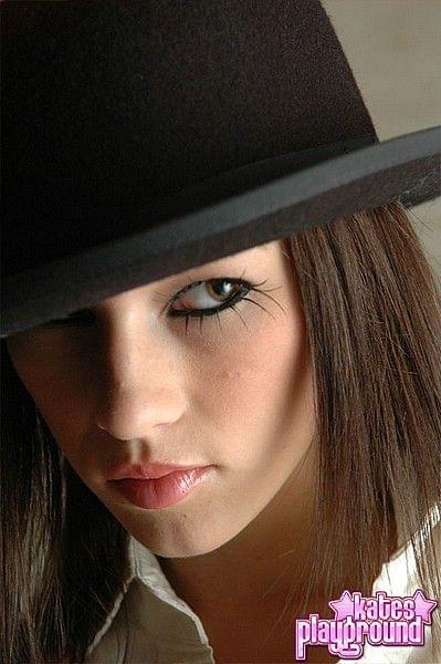 [Obrazek: e457d8b794ff7a3f.jpg]