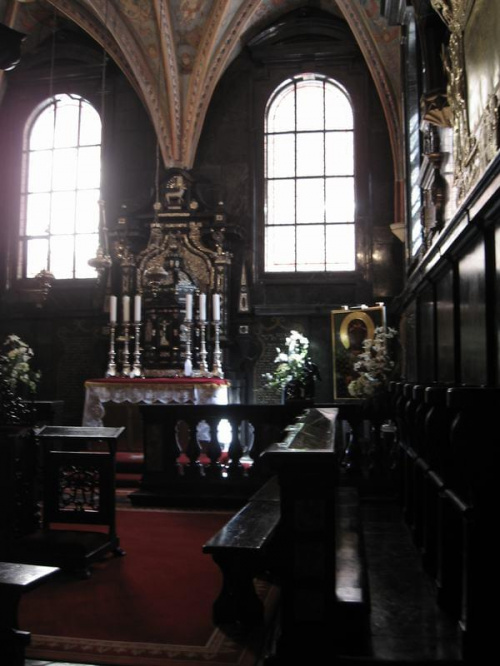wnętrze katedry na Wawelu