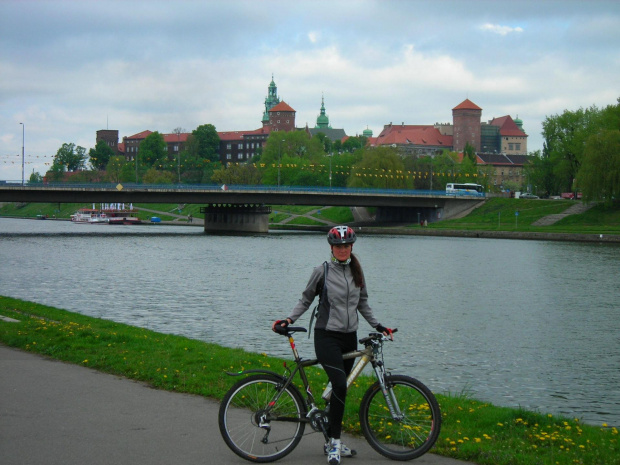 Dzień I Kraków na rowerze , Bursztynowy szlak do Tyńca, szlak fortów krakowskich