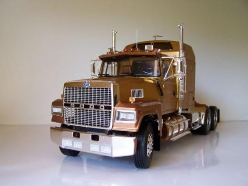 Ford LTL 9000