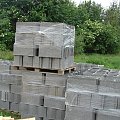 zajechał strop