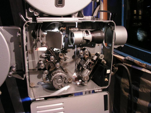 mechanizm projektora KN-20 #gdynia #kino #plener #filmowy #projektory