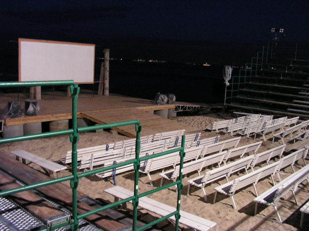 Plener filmowy Gdynia 2005 - kino pod księżycem #gdynia #kino #plener #filmowy #projektory