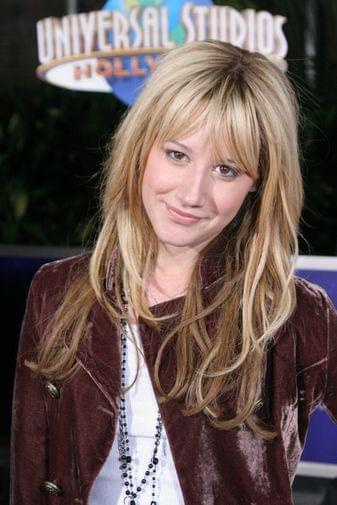 #AshleyTisdale