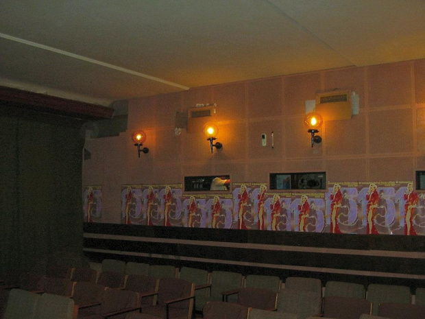 sala kina Helikon #kino #gdańsk #neptun #helikon #kameralne #projekcja #projektor #kinotechnika #kinooperator