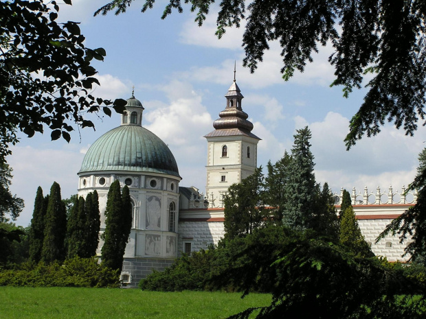 Pałac i park w Krasiczynie - czerwiec 2007 #Krasiczyn #zamek