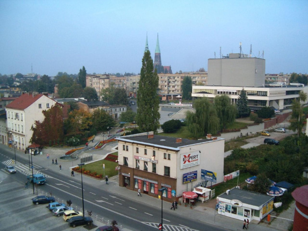 fragment Placu Wolności i Teatr Ziemi Rybnickiej #Rybnik