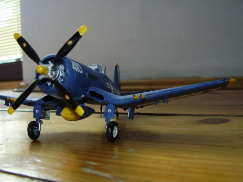 F4-Corsair -Revell - 1:72