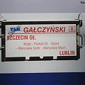 Tablica kierunkowa pociągu Tanich Lini Kolejowych relacji Szczecin Gł - Lublin (Gałczyński)