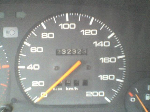 Mazda 626, stan licznika