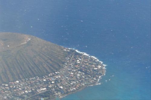 pożegnanie wyspy, lot nad wulkanem #ZLotuPtaka #Oahu #roślinność #przyroda #CudaNatury #ptaki #Hawaje #USA #Honolulu