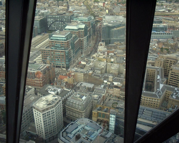 Swiss Re in London (Ogórek)
41 piętro widok na Liverpool Street #LondynOgórekSwissRe