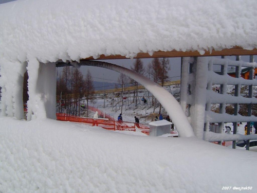 poprzez śnieg.. #narty #Przemyśl #stok #wojtek50 #wyciąg #zima