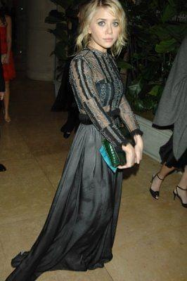 64th Annual Golden Globe Awards - Lobby Arrivals 2007r.