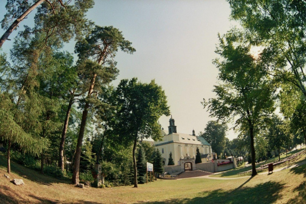 Leśniów. Sanktuarium MB Leśniowskiej.