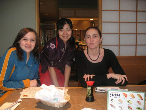 Patrycja, Japonka/kelnerka i Renia, Mikado, 12 III 2007