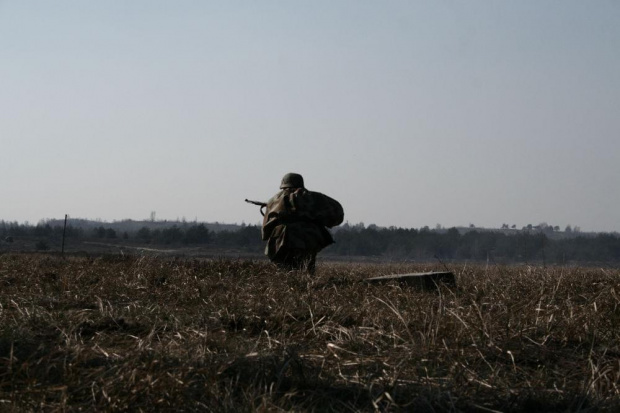 Trening dla Grup Rekonstrukcji Historycznych na poligonie w Toruniu z udziałem 82nd Airborne Division "PARAGLITE" w dniach 23-25 marca 2007 roku.