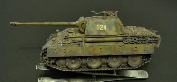 Pantera ausf D 1-72 Gulumik Revell