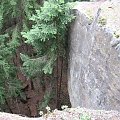 Brzytwa - grzbietowe skałki koło wzniesienia Orlik #góry #GóryStołowe #KotlinaKłodzka