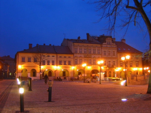 Bielsko-Biała wieczorem 30.03.2007 #Bielsko #Biała