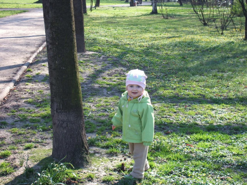 Legnica park-turystka od maleńkiego:)