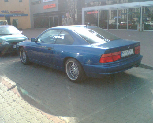 BMW 850