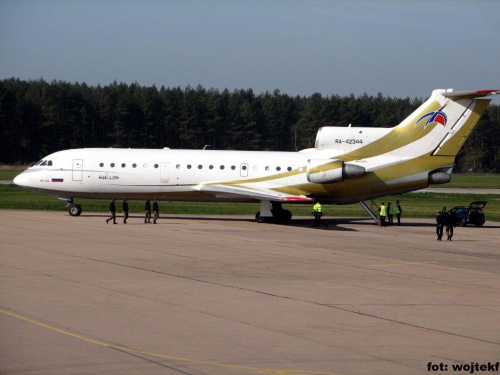 Yakovlev Yak-42D